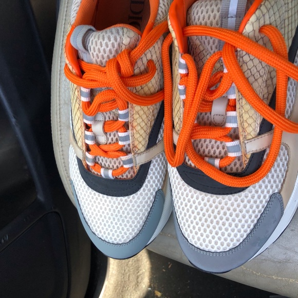 Size 9 in men I paid $1800 I will sell them for $800 - Picture 4 of 10